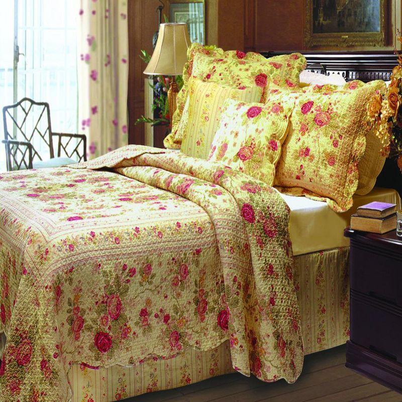 Antique Rose Cotton Reversible Quilt Set with Throw Pillows