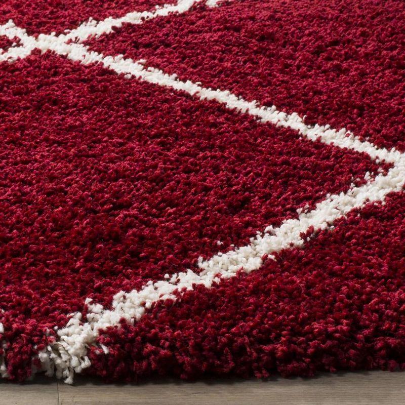 Hudson Shag SGH281 Power Loomed Indoor Accent Rug - Red/Ivory - 3' Round - Safavieh