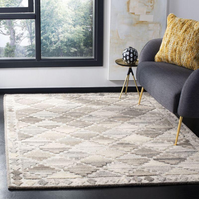 Wyndham WYD803 Hand Tufted Indoor Area Rug - Grey/Taupe - 5'x8' - Safavieh