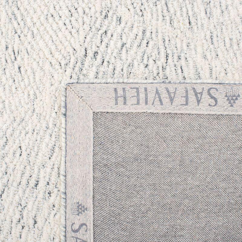 Ivory Elegance 4' x 6' Hand-Tufted Wool Area Rug