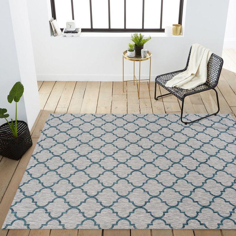 8'x10' Arabesque Ogee Trellis Indoor/Outdoor  Area Rug, Gray/Teal - JONATHAN Y