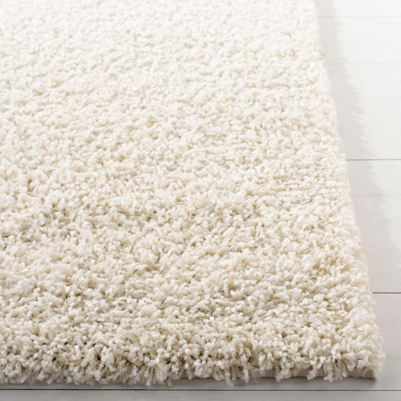 Primo Shag PRM300 Power Loomed Indoor Accent Rug - 4'x6' - Ivory - Safavieh