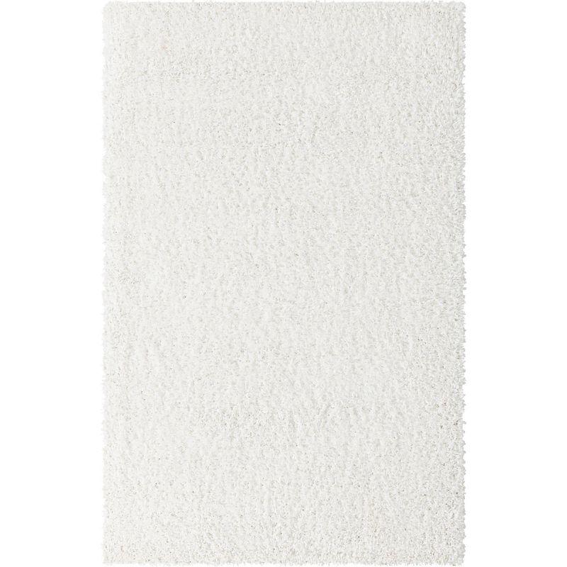 Alpine Bliss 5'3" x 8' White Synthetic Shag Area Rug