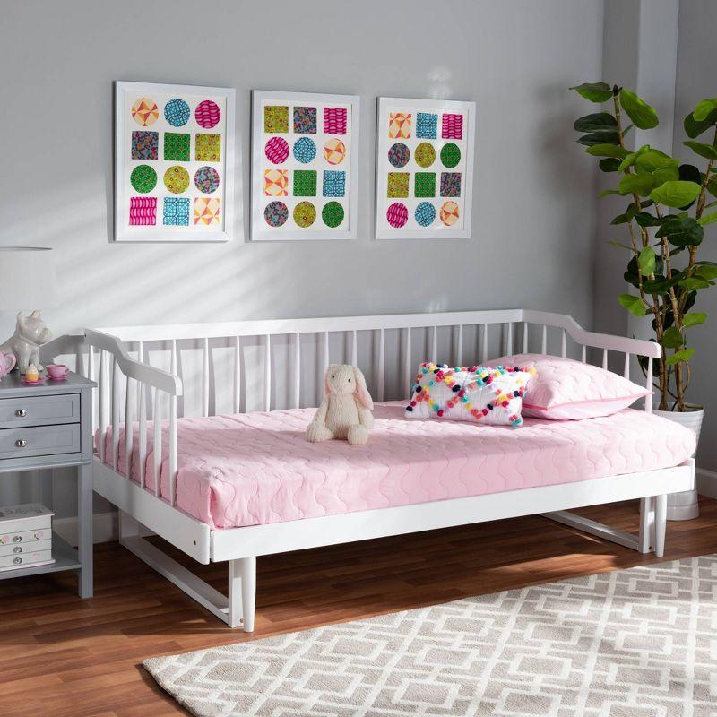 Baxton Studio Twin to King Muriel Expandable Spindle Daybed White : Contemporary Style, No Box Spring Needed