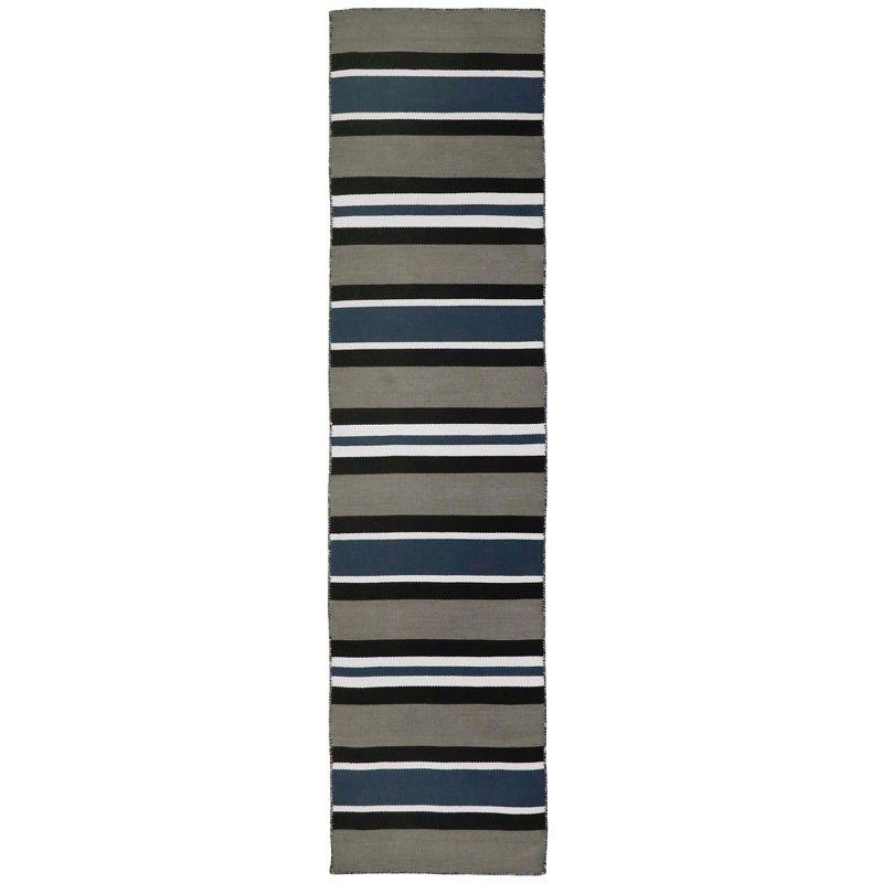 Liora Manne Sorrento Stripes Indoor/Outdoor Rug..