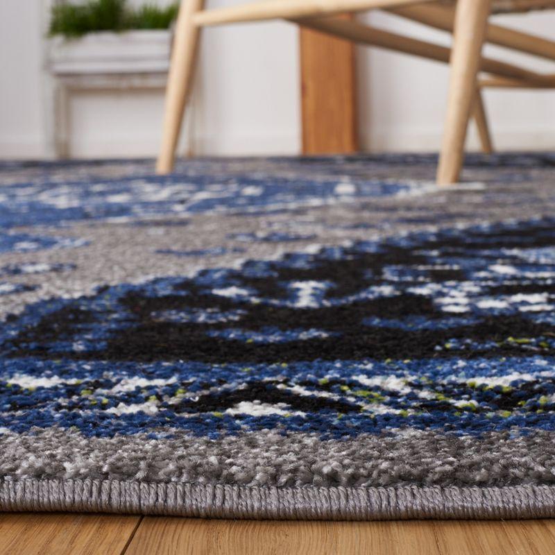 Vintage Hamadan VTH201 Power Loomed Area Rug  - Safavieh