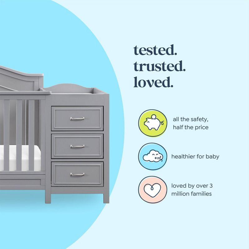 daVinci Charlie 4-in-1 Convertible Crib and Changer with Storage