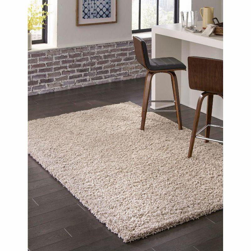 Luxurious Blue Shag 4' x 6' Rectangular Easy-Care Area Rug