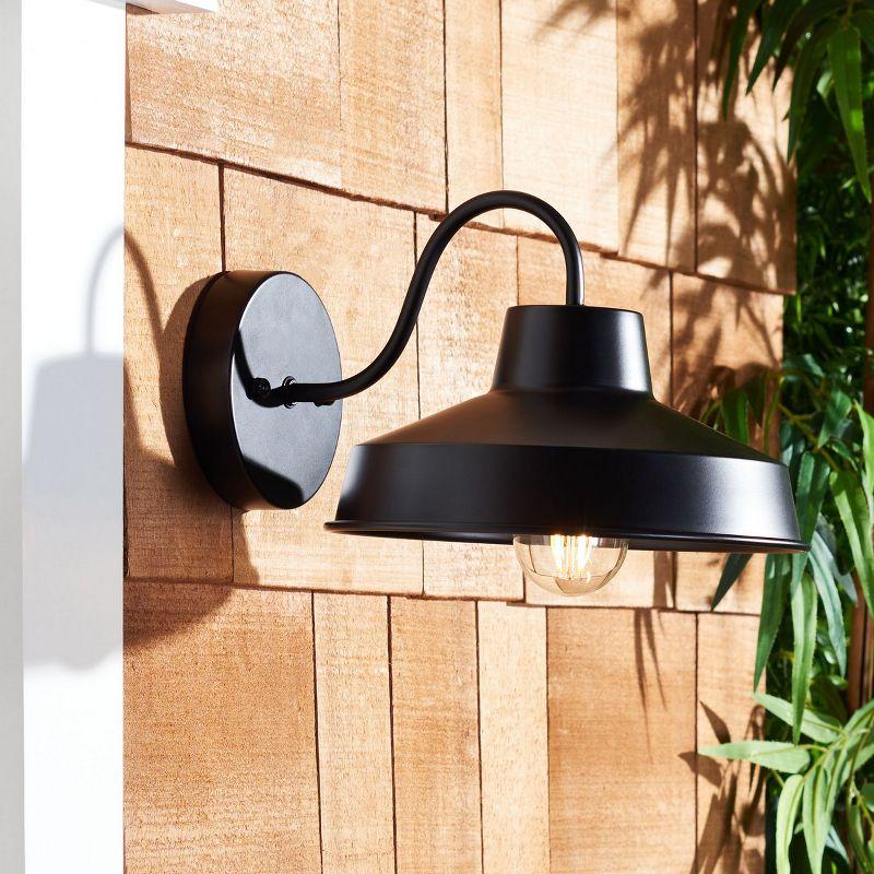 Black Retro-Industrial Outdoor Wall Sconce Set