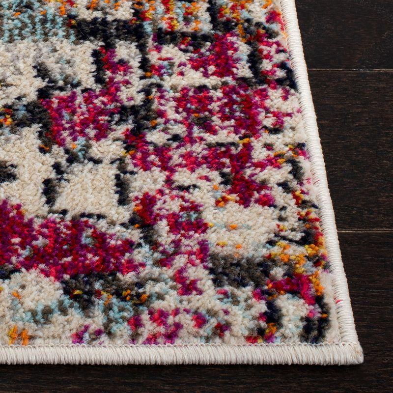 Madison MAD460 Power Loomed Indoor Area Rug - Black/Gold - 5'x5' - Safavieh