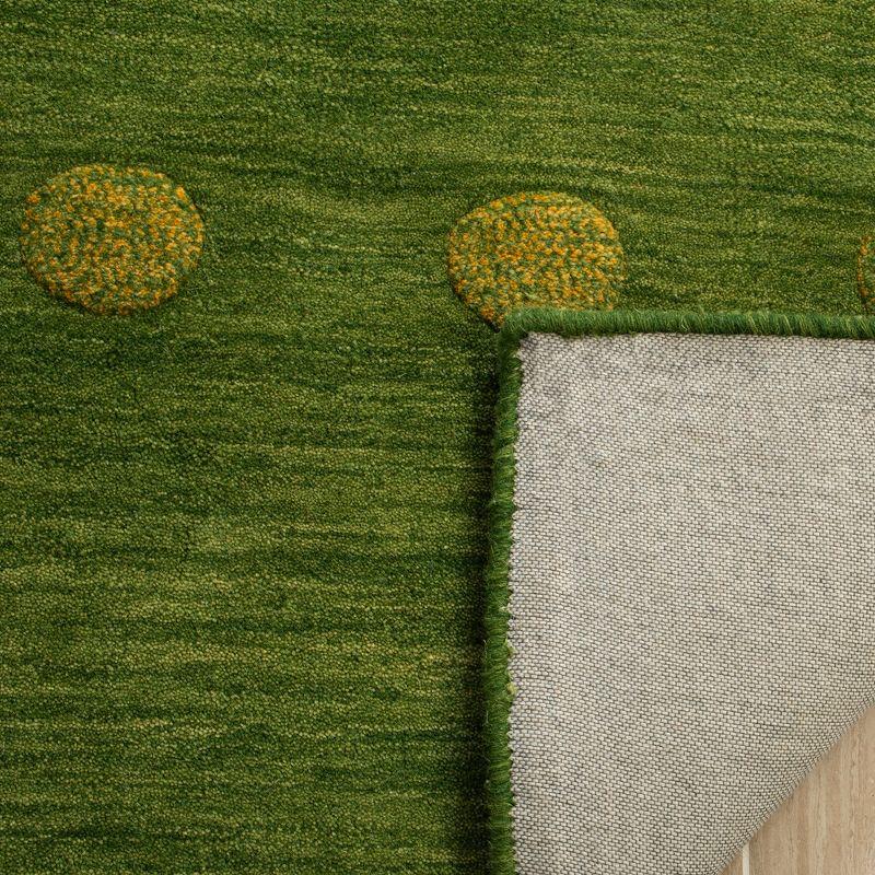 Himalaya HIM590 Hand Loomed Accent Rug - Green - 3'x5' - Safavieh.