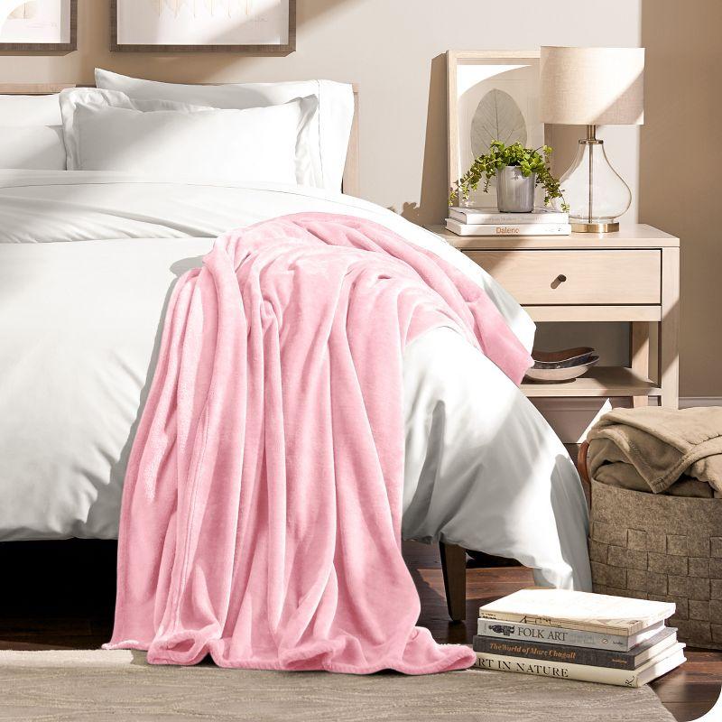 Light Pink Microplush Full/Queen Fleece Blanket by Bare Home