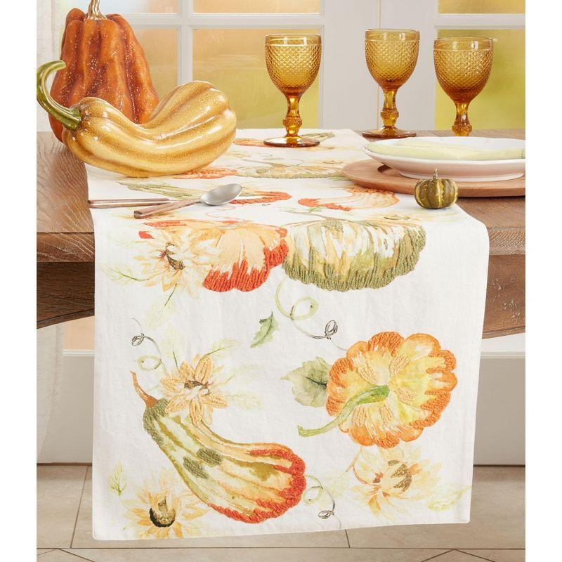 Saro Lifestyle Table Runner With Pumpkins Design, Multicolored, 16" x 72"