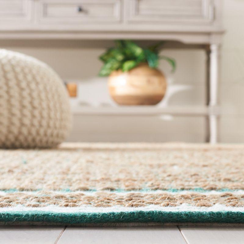 Natural Fiber NF874 Hand Woven Indoor Accent Rug - Natural/Green - 3'x5' - Safavieh