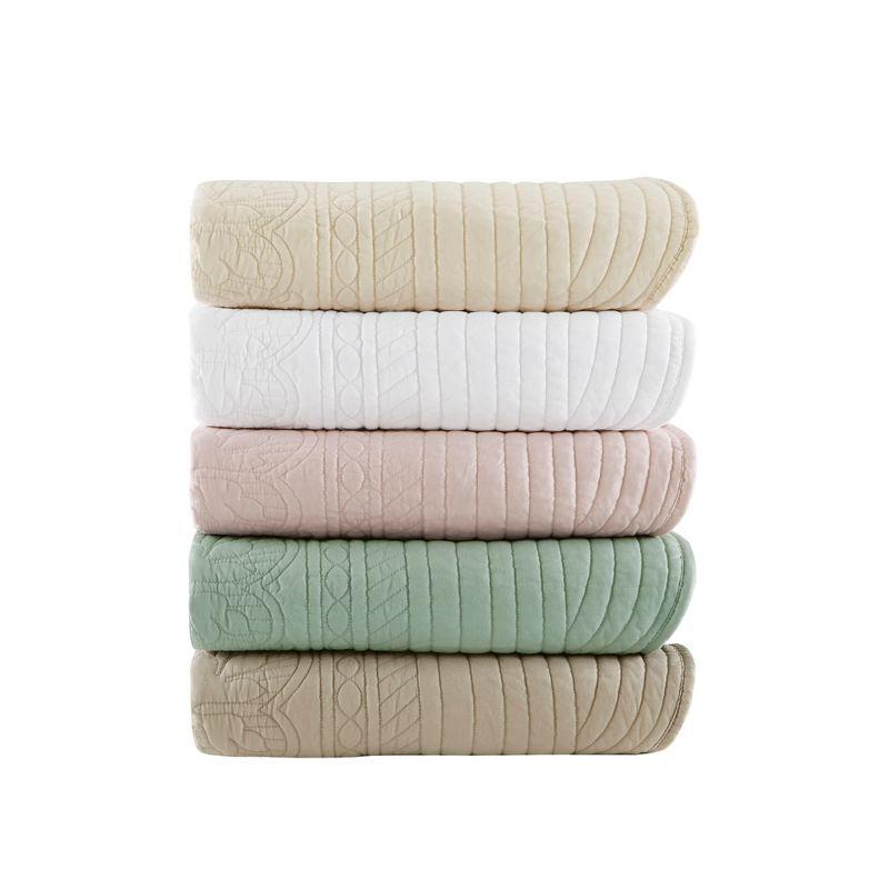 Madison Park Journey Oversized Quilted Throw with Scalloped Edges