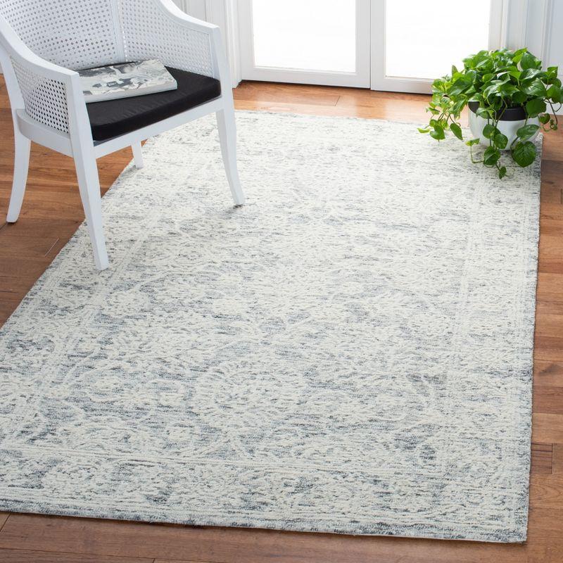 Metro MET806 Hand Tufted Indoor Area Rug - Natural/Grey - 4'x6' - Safavieh