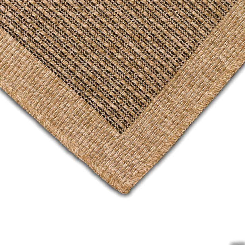 Liora Manne Sahara Texture Border Indoor/Outdoor Rug Natural 3'3" x 4'11"