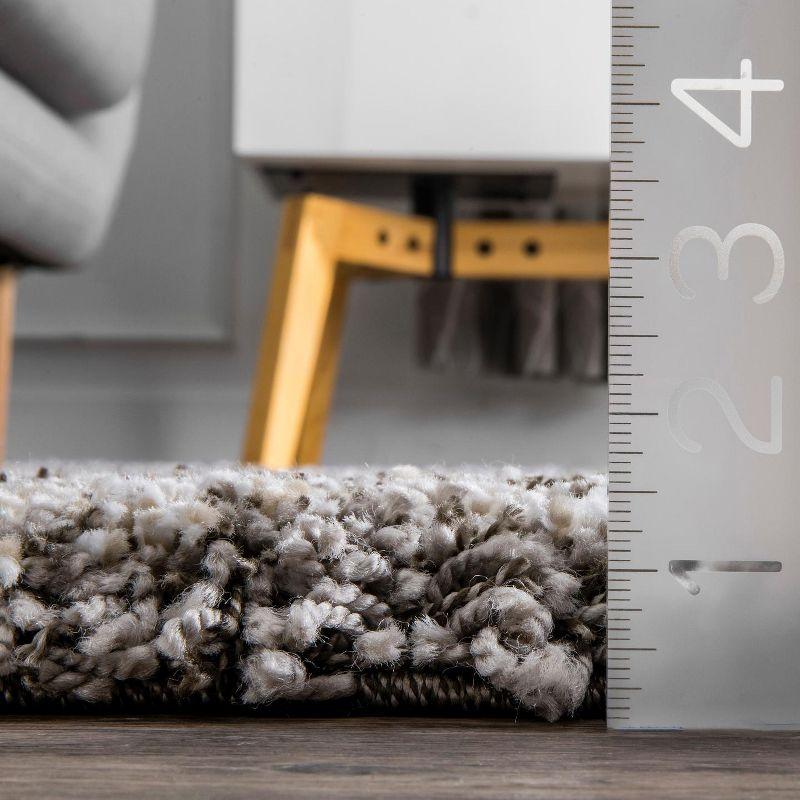 Nuloom Cuellar Striped 7x9 Shag Indoor Area Rug for Living Room Bedroom Dining Room Nursery, Dark Grey/Ivory