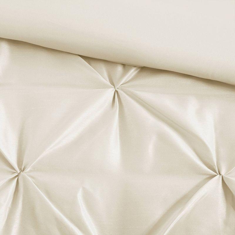 Madison Park Laurel 7 Piece Tufted Comforter Set