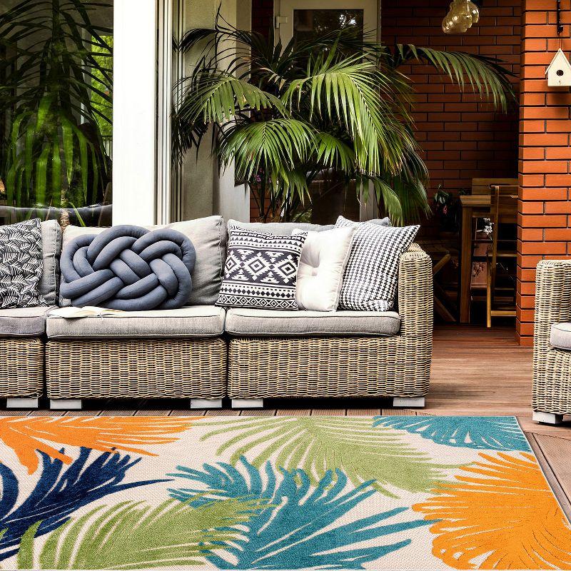 World Rug Gallery Tropical Floral Indoor/Outdoor Area Rug