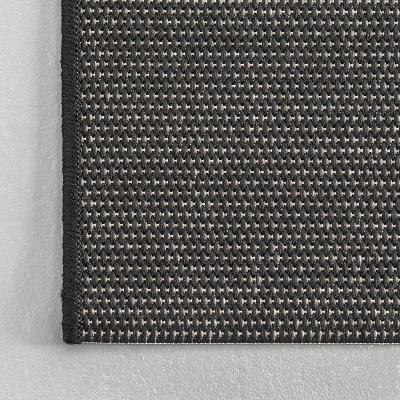 Nuloom Alaina Striped 5x8 Indoor/Outdoor Area Rug for Living Room Patio Deck Front Porch Kitchen, Black/Ivory