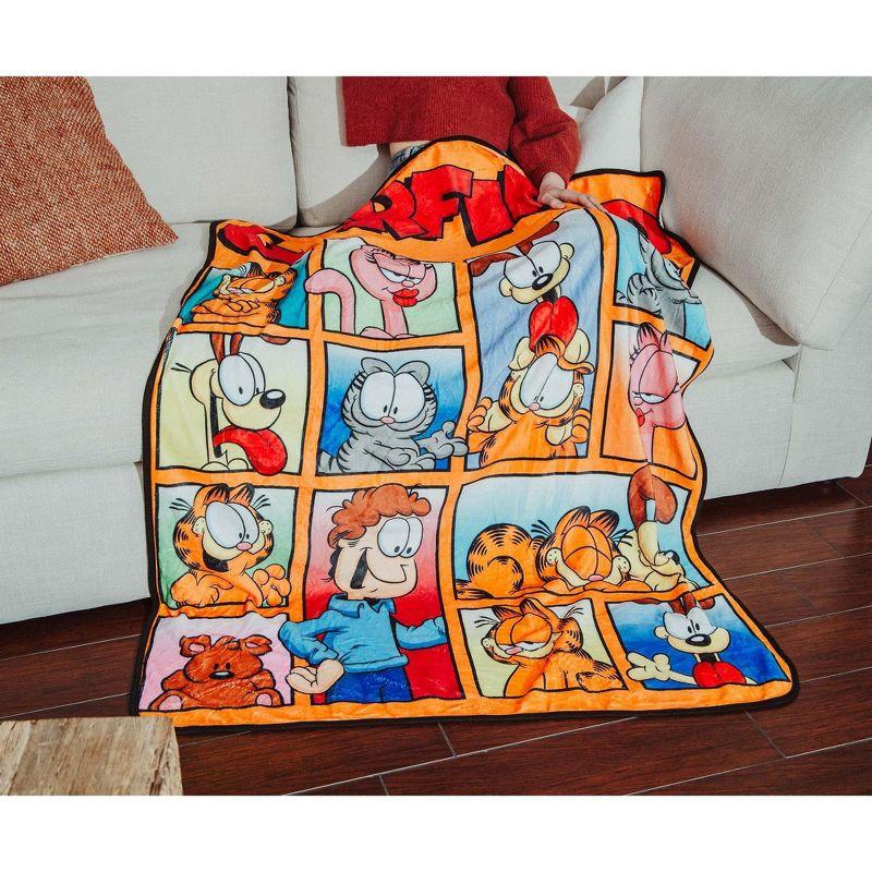 Surreal Entertainment Garfield and Friends Fleece Throw Blanket | 45 x 60 Inches