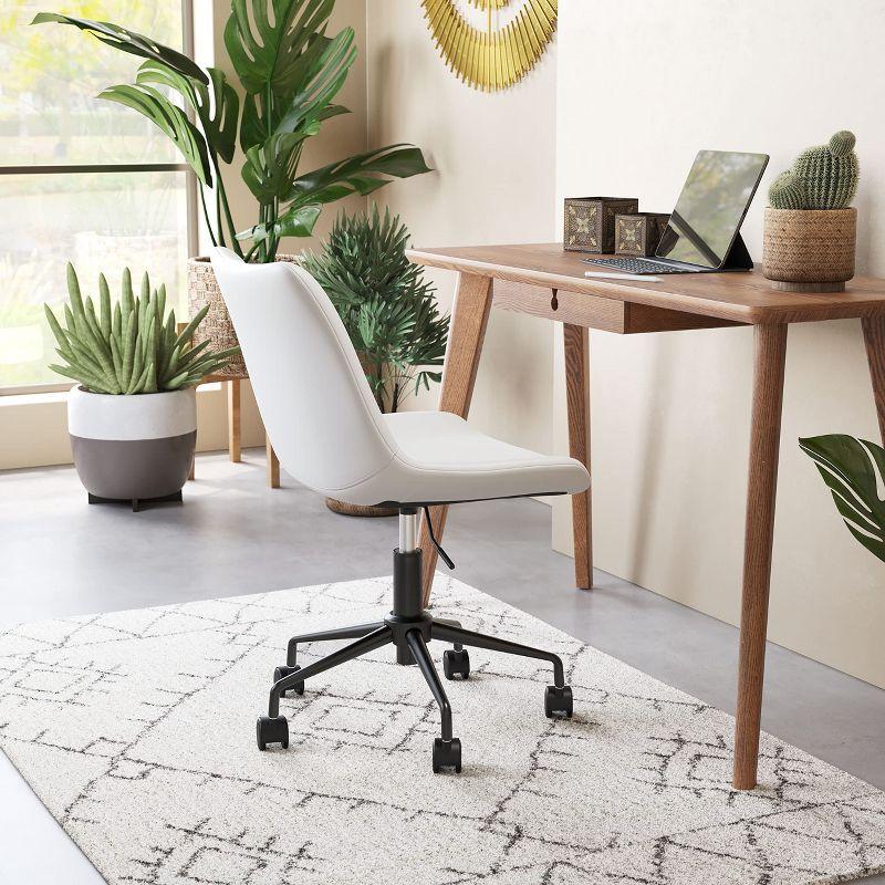 Task Chair