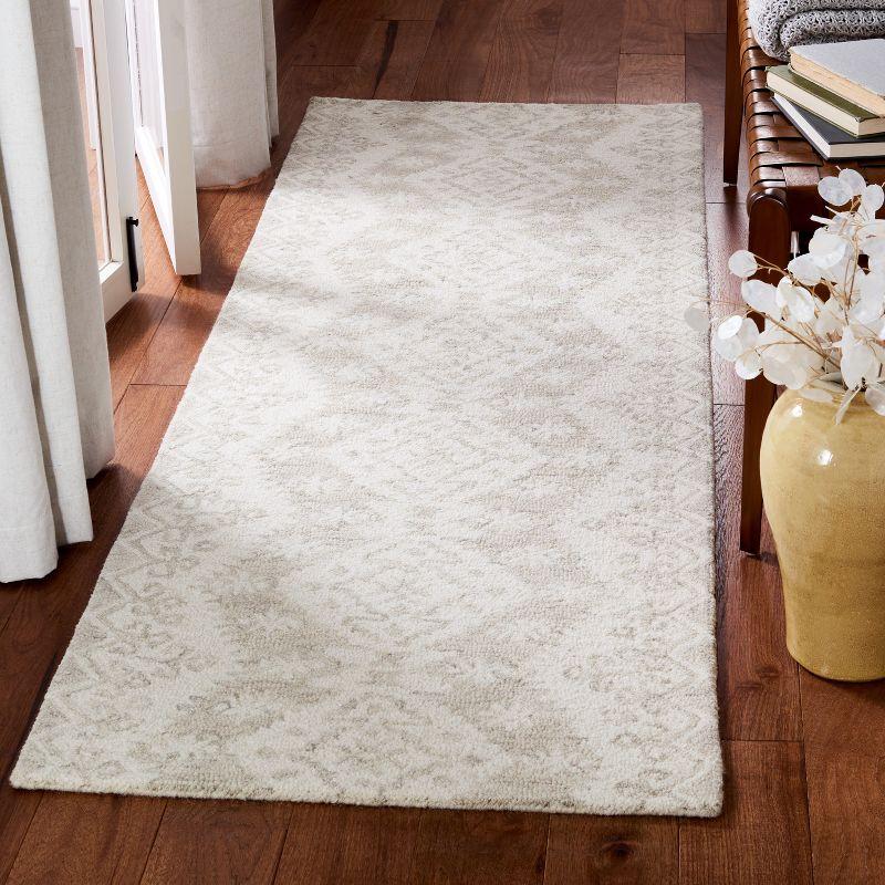 Micro-Loop MLP952 Hand Tufted Area Rug - Safavieh