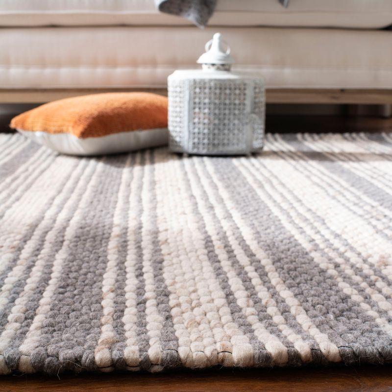 Marbella MRB522 Hand Loomed Rugs - Safavieh