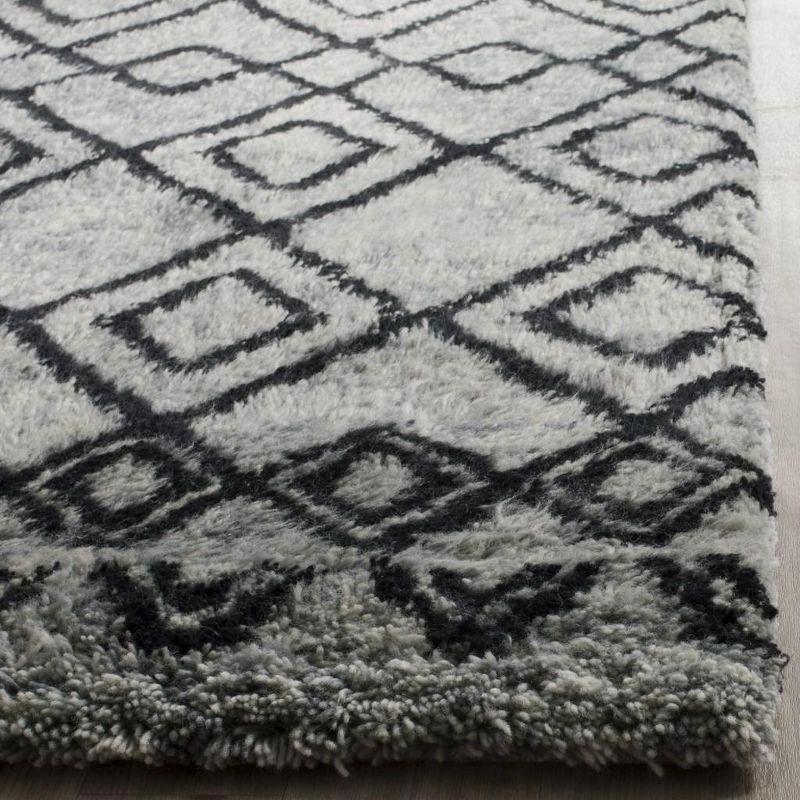 Gray Hand-Tufted Wool Shag Area Rug 4' x 6'