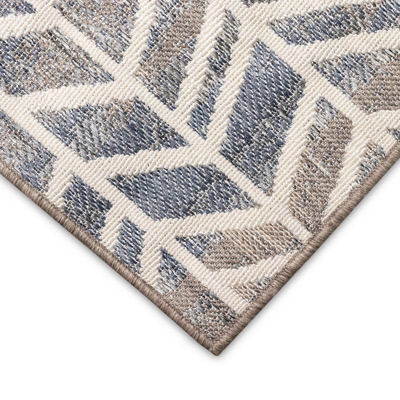 Liora Manne Cove Geometric Indoor/Outdoor Rug..