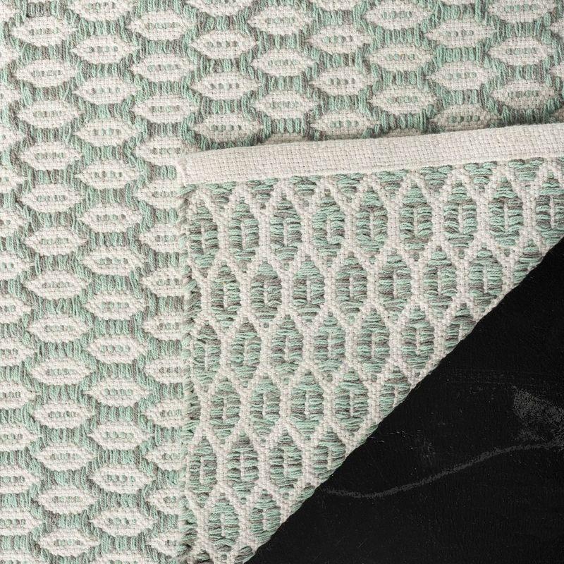 Montauk MTK608 Hand Woven Indoor Accent Rug - Light Green/Ivory - 3'x5' - Safavieh