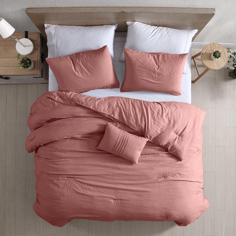 Modern Threads 4-Piece Garment-Washed Comforter Set.