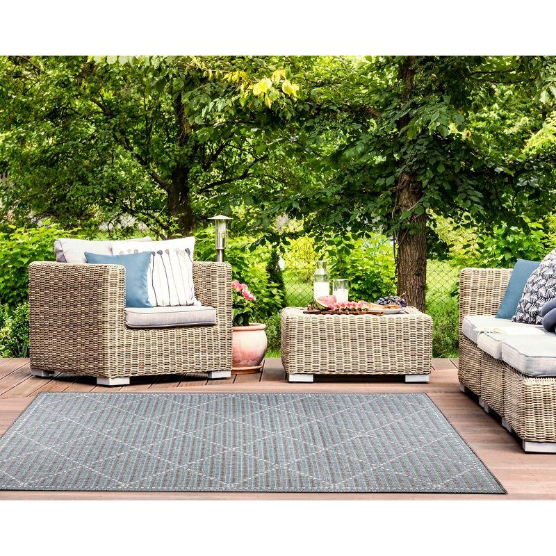 Liora Manne Malibu Checker Diamond Indoor/Outdoor Rug Aqua 3'3" x 4'11"