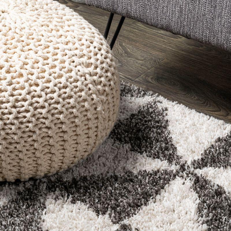 4'x6' Alcudia Geometric Shag Area Rug, Beige/Dark Gray - JONATHAN Y