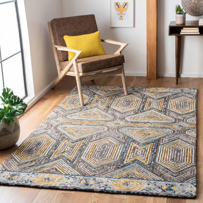 Trace 3' x 5' Gray and Beige Hand-Tufted Wool Area Rug