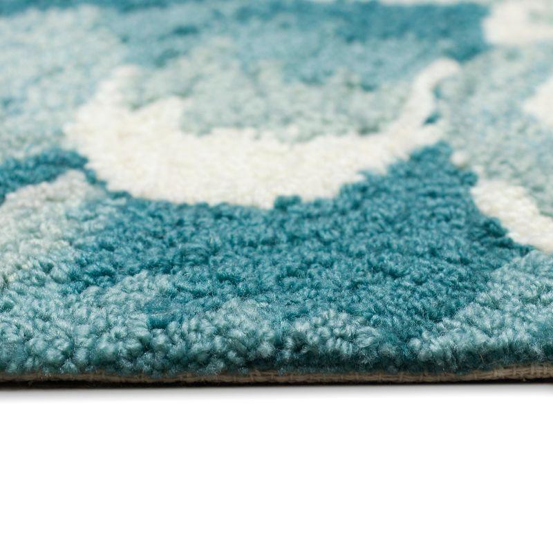 Liora Manne Transitional Rugs Frontporch Mum Indoor/Outdoor Rug Aqua 2'6" X 4'