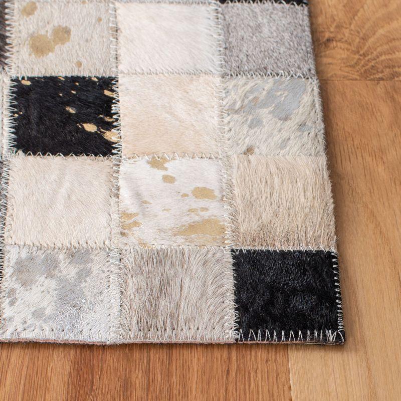 Studio Leather STL810 Hand Woven Area Rug - Ivory/Black - 5'x8' - Safavieh.