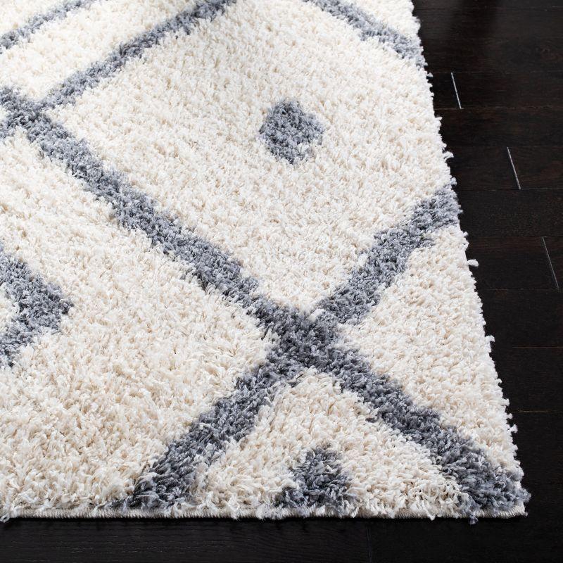 Venus Shag VNS683 Power Loomed Area Rug  - Safavieh