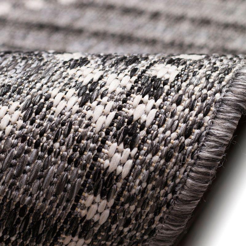 Liora Manne Malibu Checker Diamond Indoor/Outdoor Rug Charcoal 7'10" Square