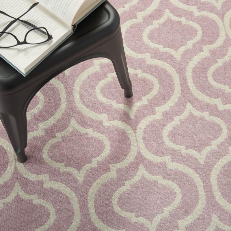 Elegant Pastel Pink 6' x 9' Reversible Hand-Knotted Area Rug