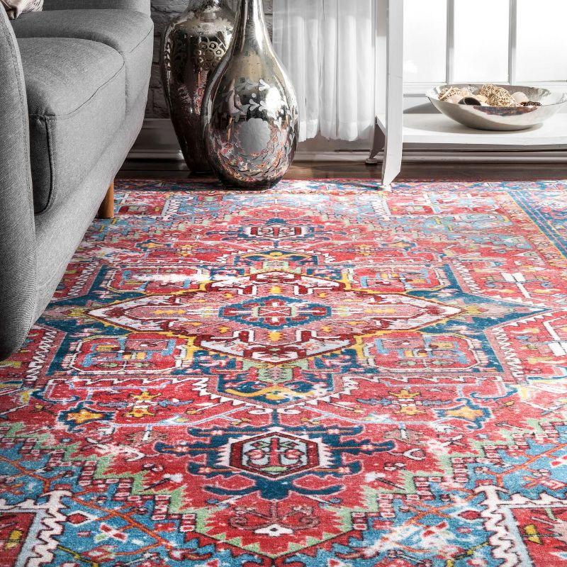 Nuloom Sherita Distressed Persian Indoor Area Rug