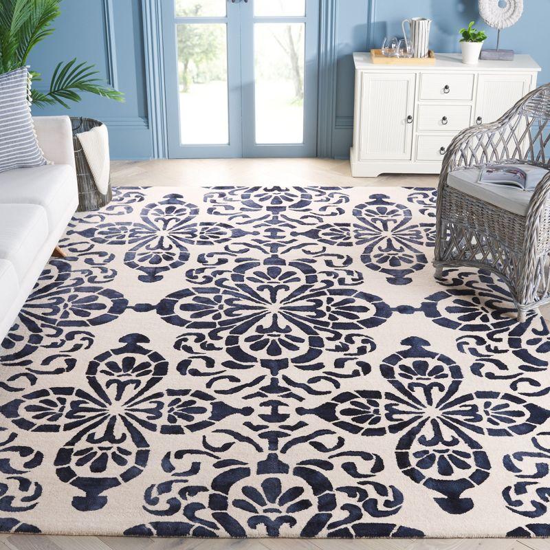 Dip Dye DDY719 Hand Tufted Area Rug  - Safavieh