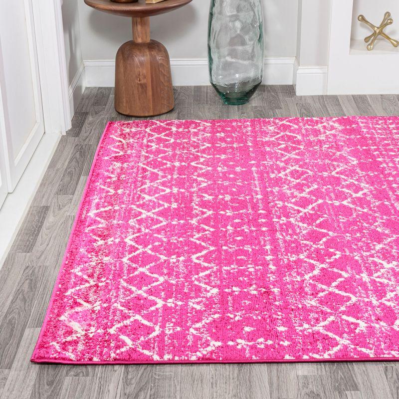 Moroccan Hype Boho Vintage Diamond Area Rug - JONATHAN Y