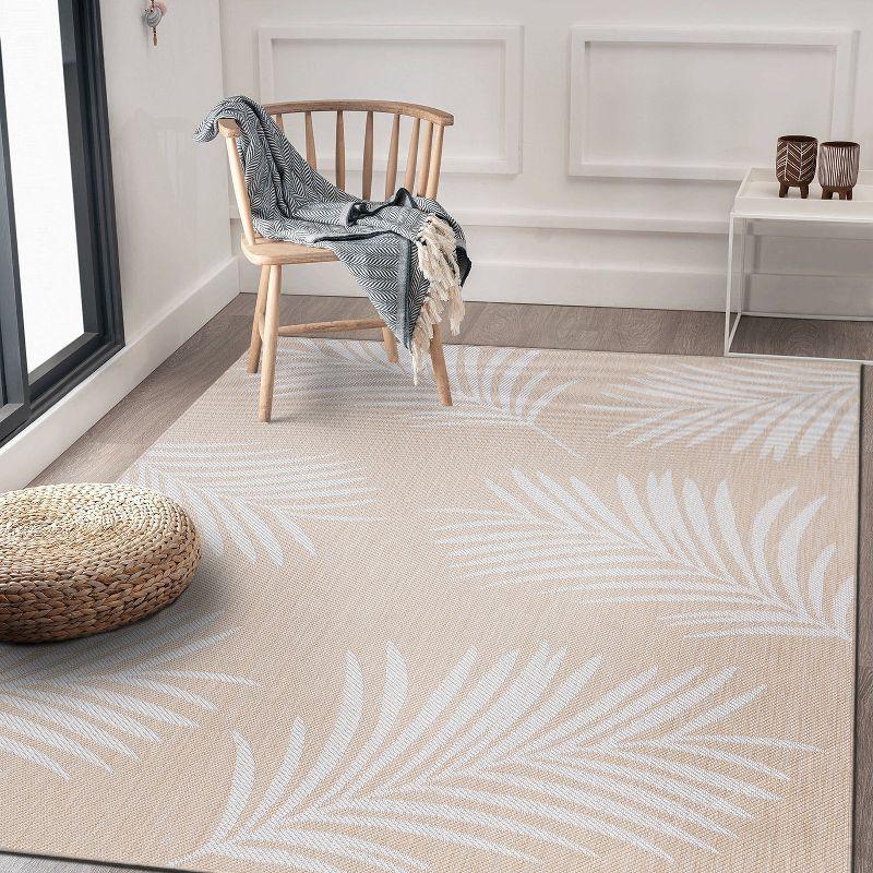 World Rug Gallery Contemporary Palm Leaves Textured Flat Weave Indoor/Outdoor Area Rug