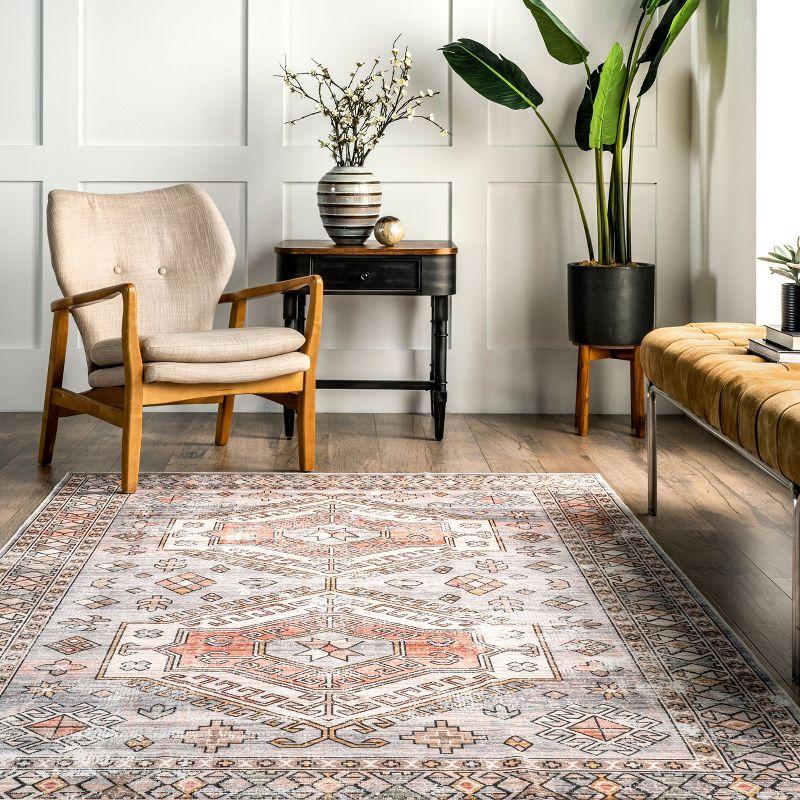 Nuloom Mae Motif Pet Friendly Machine Washable Area Rug, 4' x 6', Brick