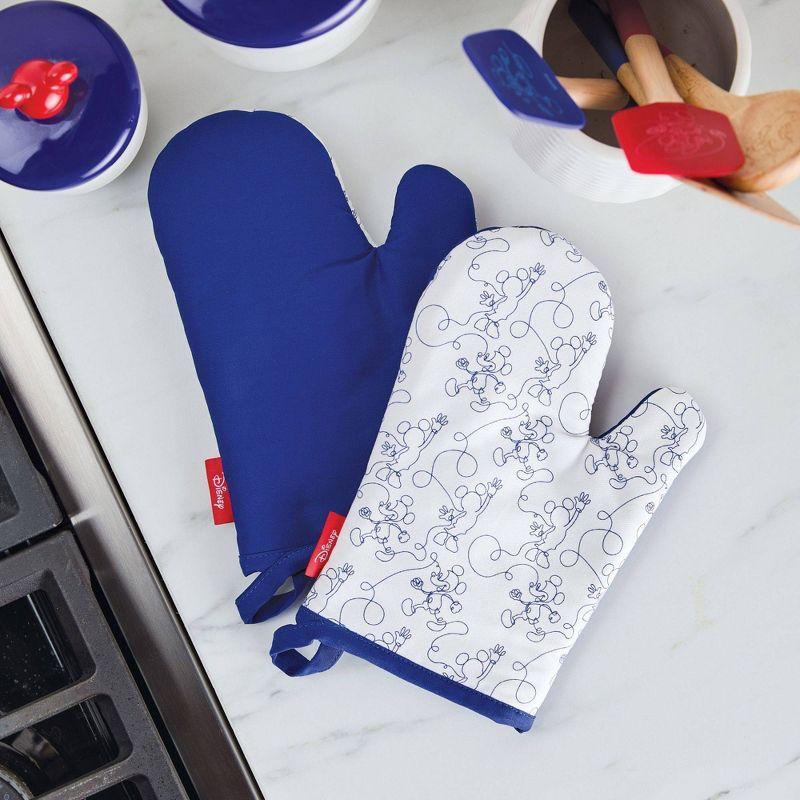 Disney Home Disney Home Bon Voyage Kitchen Oven Mitt Set / Pot Holders, 2 Piece, Blue