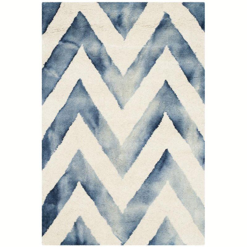 Ivory & Navy Hand-Tufted Wool Rectangular Accent Rug - 2' x 3'