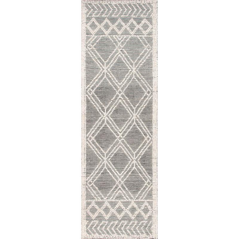 Gray Wool Trellis Pattern Reversible Runner Rug