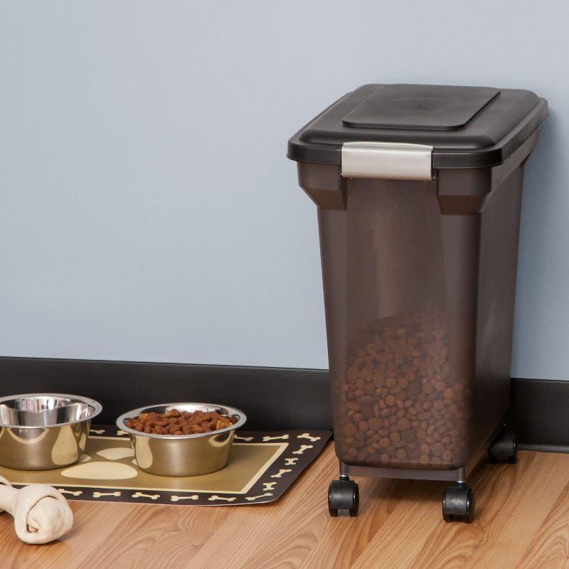 IRIS USA, Inc. Food Storage Container